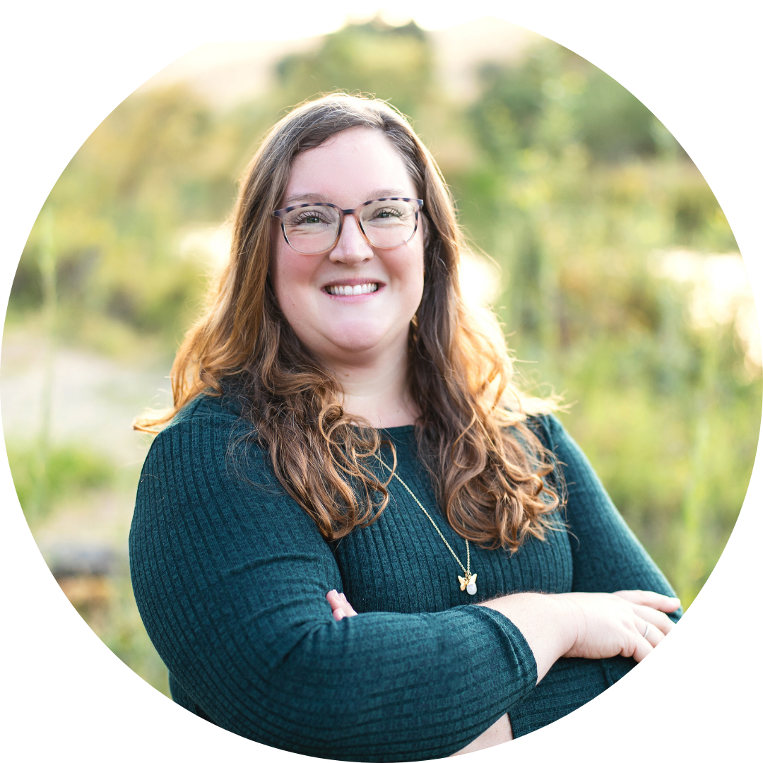 Melissa P Headshot (1)